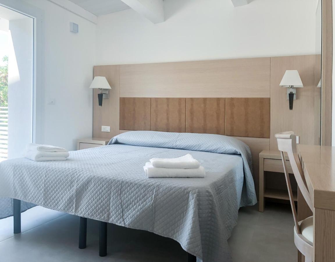 Appartamenti Sunrise Cattolica Eksteriør billede